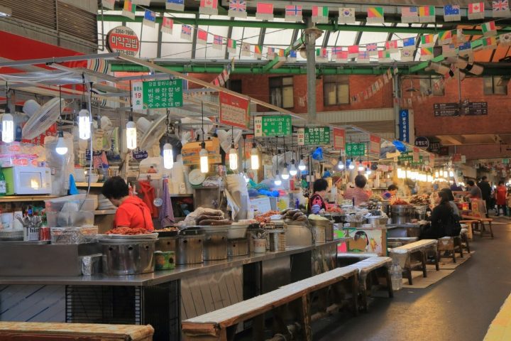 首爾廣藏市場攻略｜營業時間、交通、美食與購物避雷
