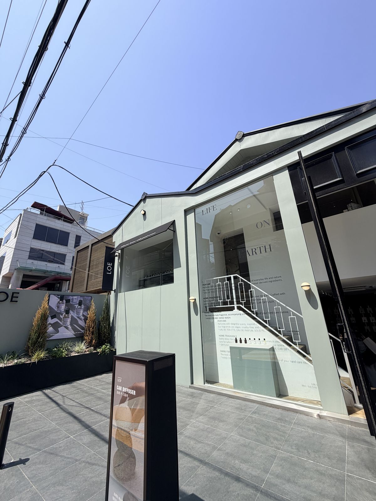 狎鷗亭巷內獨棟韓國時尚店舖