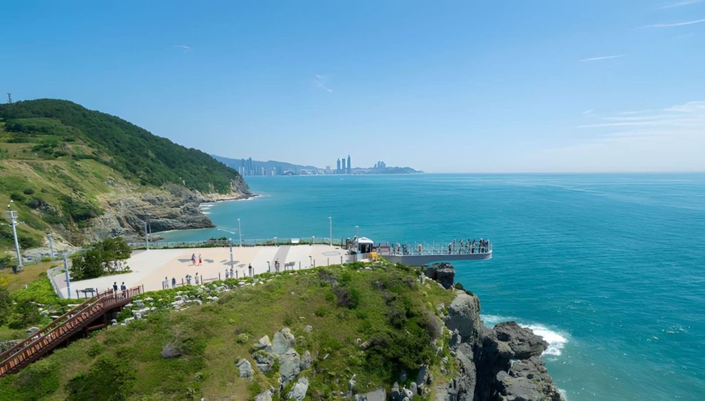 釜山五六島 Skywalk 與梵魚寺東萊溫泉足湯中文司機導遊包車一日遊