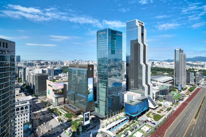 首爾洲際帕納斯酒店與江南高樓街景