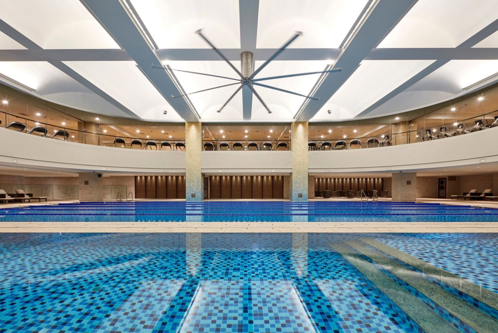 Marquis Fitness Club 室內泳池