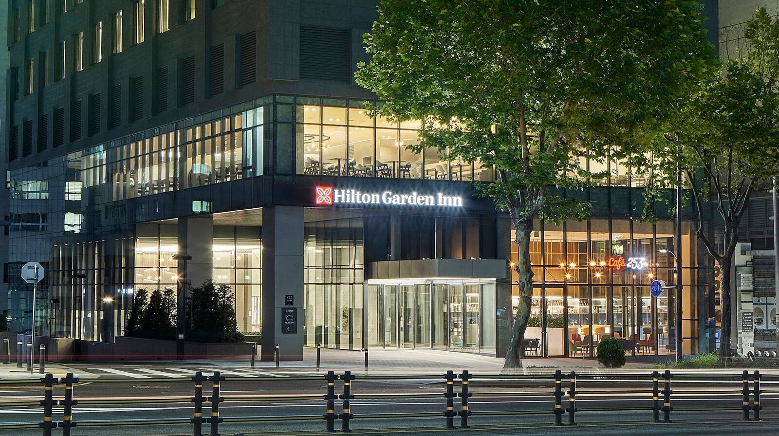 首爾江南希爾頓花園酒店