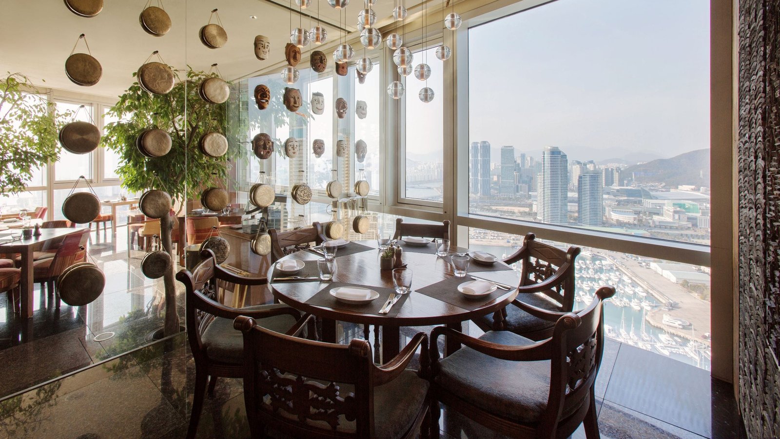 Dining Room 餐廳的海洋景觀